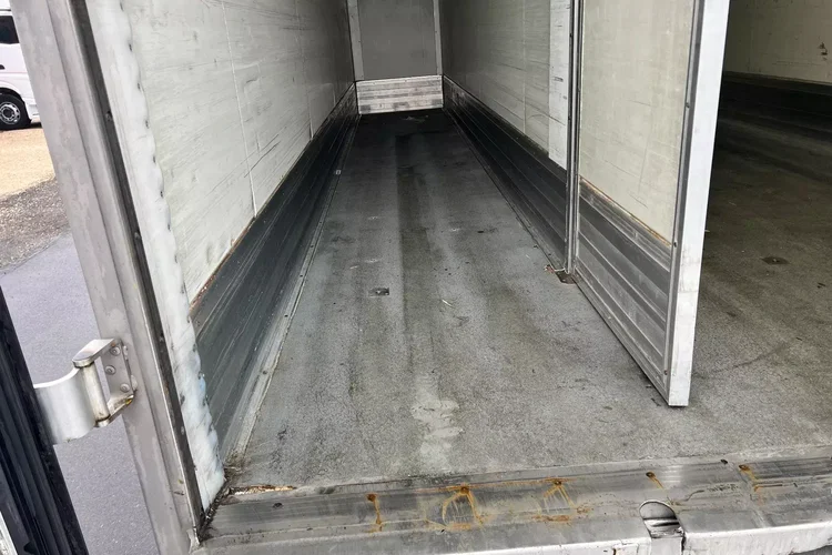 Mercedes ATEGO1223 CHLODNIA CARIERR zdjęcie 26