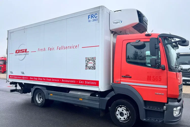 Mercedes ATEGO1223 CHLODNIA CARIERR zdjęcie 5