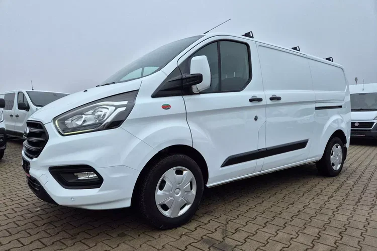 Ford Transit Custom L2H1 64900zł NETTO 2.0TdCi/170KM zdjęcie 5