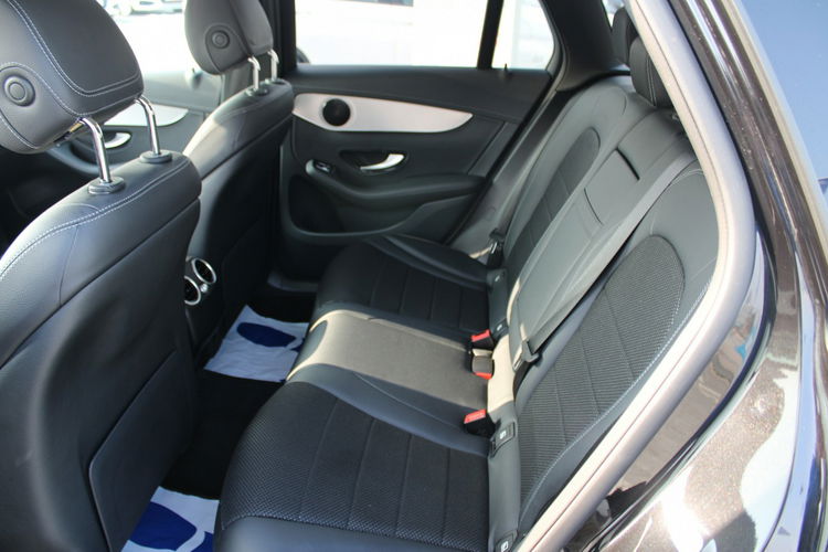 Mercedes GLC 200 4-Matic Led F-vat Gwarancja Salon Polska zdjęcie 10