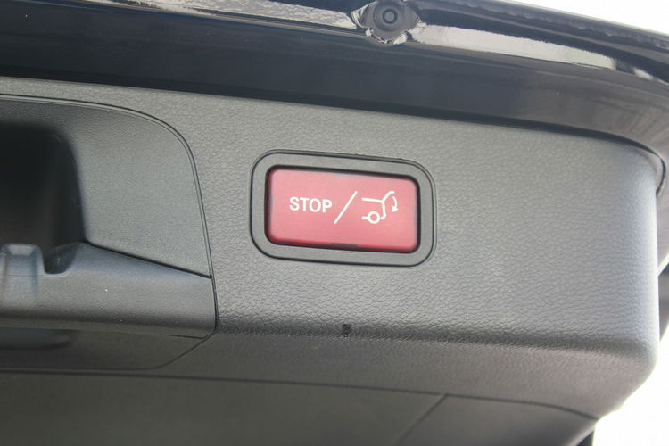 Mercedes GLC 200 4-Matic Led F-vat Gwarancja Salon Polska zdjęcie 13