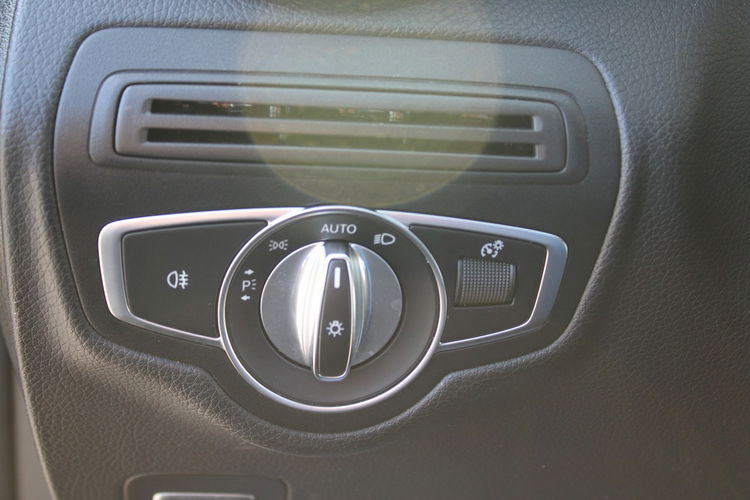 Mercedes GLC 200 4-Matic Led F-vat Gwarancja Salon Polska zdjęcie 20