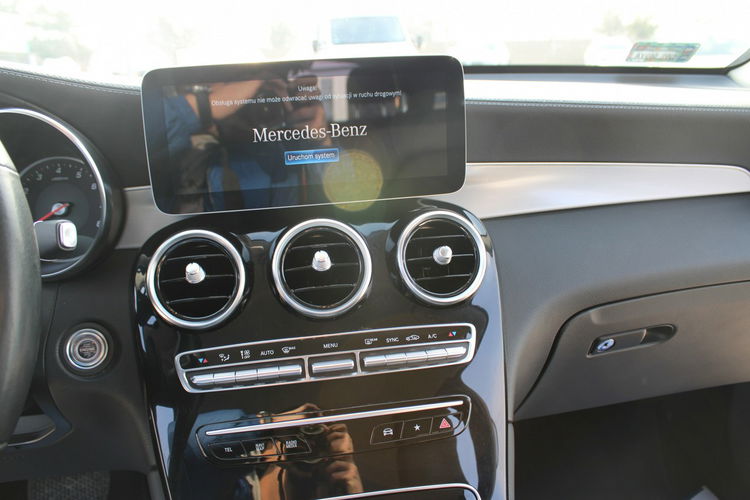 Mercedes GLC 200 4-Matic Led F-vat Gwarancja Salon Polska zdjęcie 22