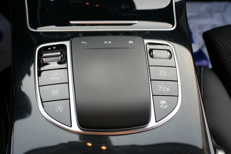 Mercedes GLC 200 4-Matic Led F-vat Gwarancja Salon Polska zdjęcie 28
