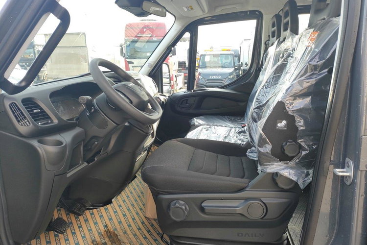 IVECO Daily 35S16H3.0 D zdjęcie 4
