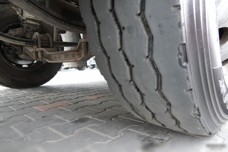Renault C 430 / 8X4 / BETONOMIESZARKA / GRUSZKA 9 M3 / EURO 6 / 2017 ROK zdjęcie 25