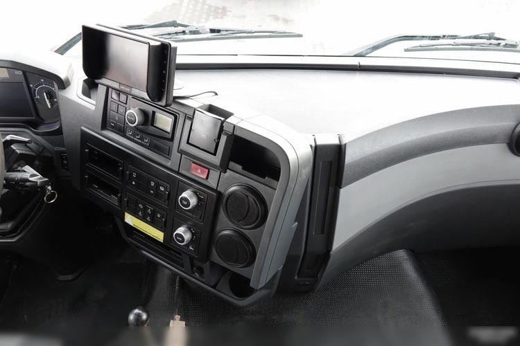 Renault C 430 / 8X4 / BETONOMIESZARKA / GRUSZKA 9 M3 / EURO 6 / 2017 ROK zdjęcie 38