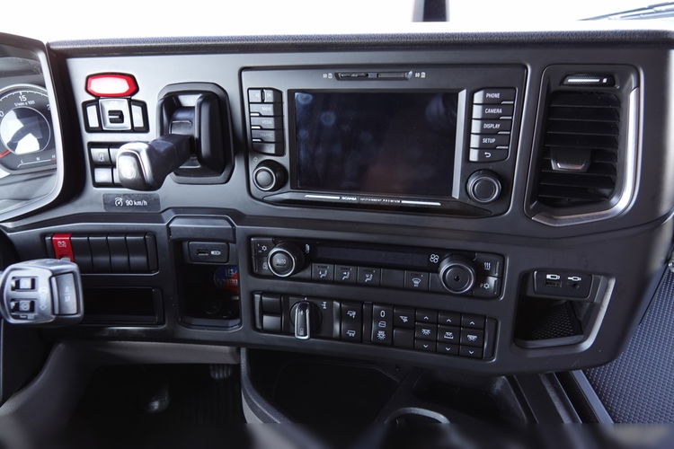 Scania R 500 / RETARDER / KLIMA POSTOJOWA / OPONY 100% / PO KONTRAKCIE SERWISOWYM / zdjęcie 30