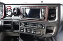 Scania S 520 / V8 / RETARDER / KLIMA POSTOJOWA / SKÓRY / OPONY 100% / BOGATE WYPOSAŻENIE / PO KONTRAKCIE SERWISOWYM zdjęcie 30