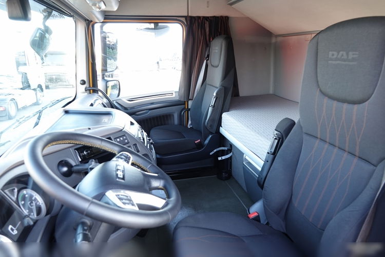DAF XF 480 / SPACE CAB / 2018 ROK / SPROWADZONY / PO KONTRAKCIE SERWISOWYM  zdjęcie 24