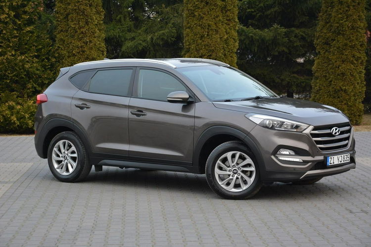 Hyundai Tucson Ledy Duża Navi Kamera 2XParktronic Klimatronic Asystent Pasa z Niemiec zdjęcie 10