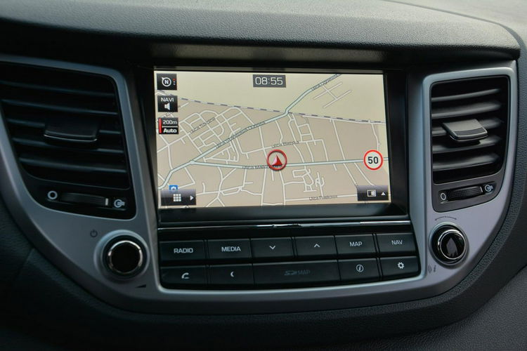 Hyundai Tucson Ledy Duża Navi Kamera 2XParktronic Klimatronic Asystent Pasa z Niemiec zdjęcie 27