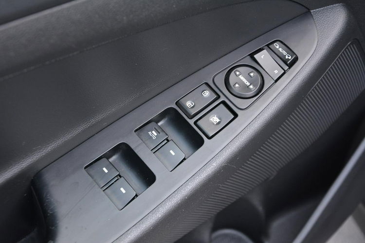 Hyundai Tucson Ledy Duża Navi Kamera 2XParktronic Klimatronic Asystent Pasa z Niemiec zdjęcie 28