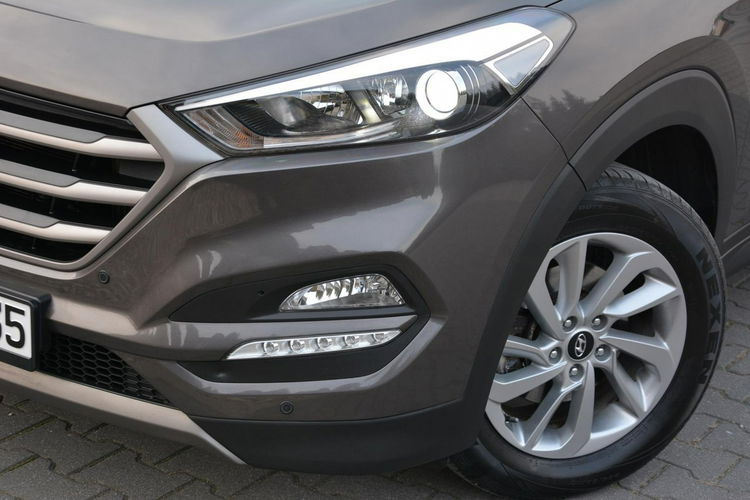 Hyundai Tucson Ledy Duża Navi Kamera 2XParktronic Klimatronic Asystent Pasa z Niemiec zdjęcie 35