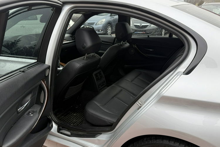 BMW 320 Head Up, Automat, Gwarancja, Skóra, Luxury zdjęcie 10