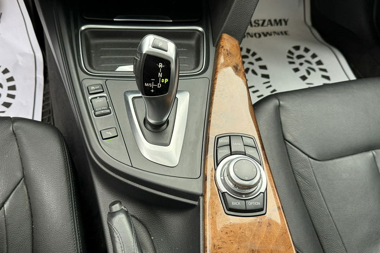 BMW 320 Head Up, Automat, Gwarancja, Skóra, Luxury zdjęcie 15