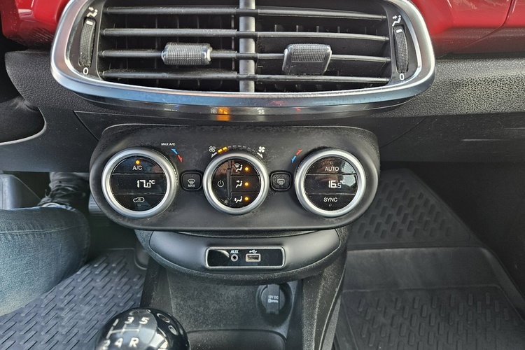 Fiat 500x Nawigacja / Klimatronic x 2 / Tempomat / START/STOP zdjęcie 11