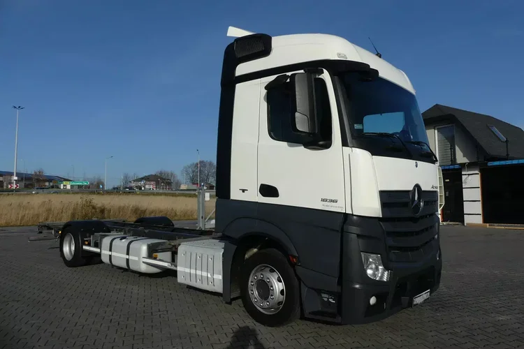 Mercedes ACTROS MP4 1836 / BDF / AUTOMAT / POD ZABUDOWĘ / zdjęcie 10