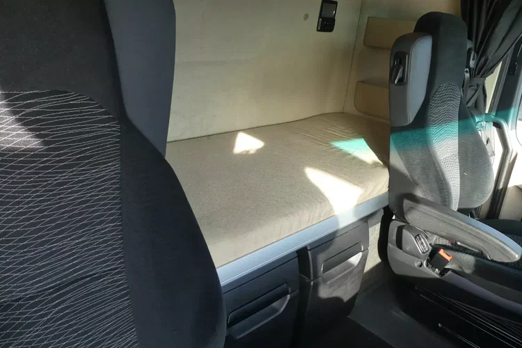 Mercedes ACTROS MP4 1836 / BDF / AUTOMAT / POD ZABUDOWĘ / zdjęcie 21