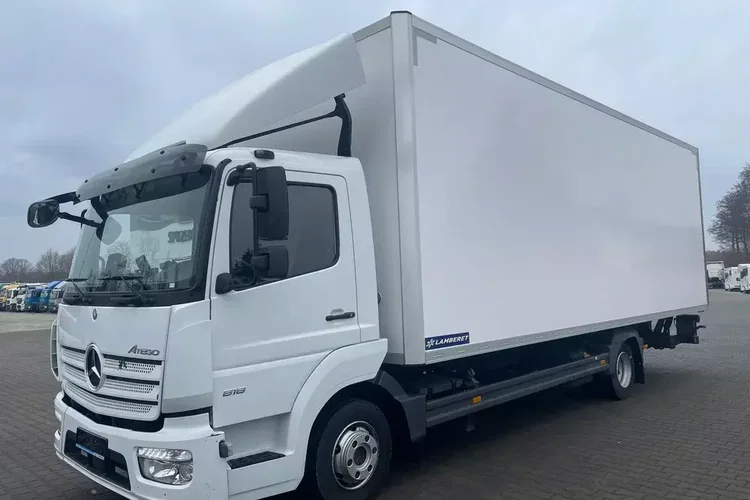 Mercedes ATEGO 818, IZOTERMA OGRZEWANA zdjęcie 2