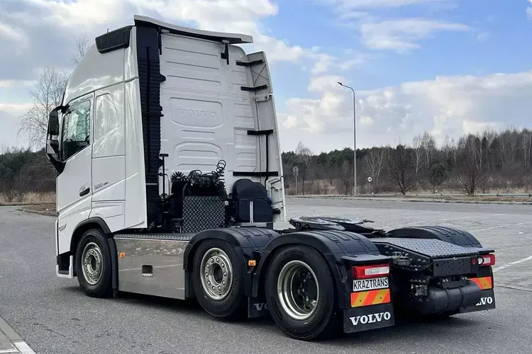 Volvo FH 500 pusher 6x2 I save nowy model Cały no poduszce 2022/23 zdjęcie 10