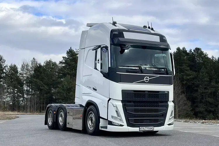 Volvo FH 500 pusher 6x2 I save nowy model Cały no poduszce 2022/23 zdjęcie 2