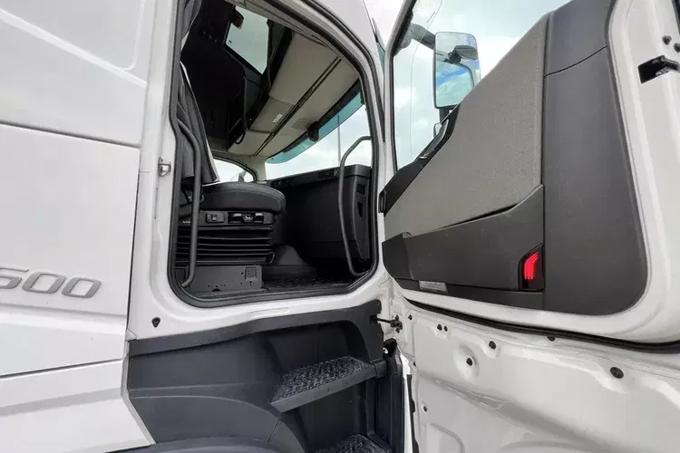 Volvo FH 500 pusher 6x2 I save nowy model Cały no poduszce 2022/23 zdjęcie 28