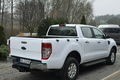 samochód osobowy Ford zdjęcie 5