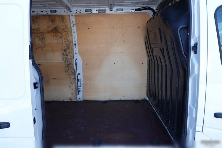 Renault MASTER / BLIŹNIAK / MANUAL / L4 H2 / DMC 3500KG / SPROWADZONY / NISKI PRZEBIEG zdjęcie 23