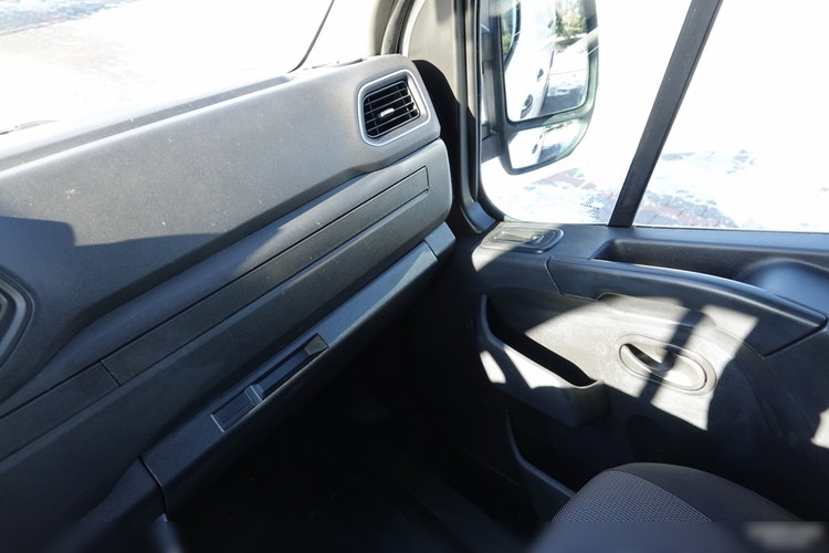 Renault MASTER / BLIŹNIAK / MANUAL / L4 H2 / DMC 3500KG / SPROWADZONY / NISKI PRZEBIEG zdjęcie 33