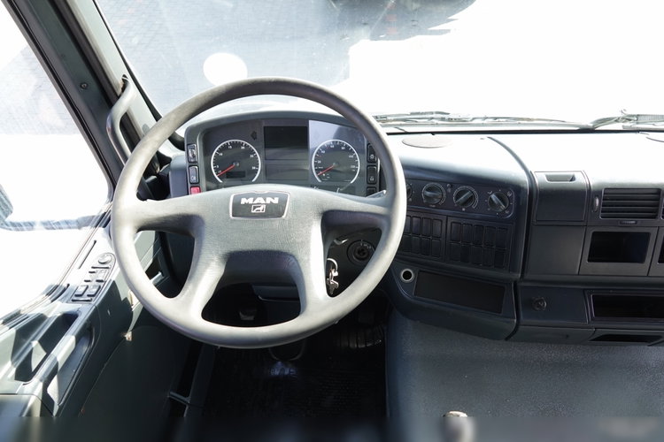 MAN TGA 26.360 / 6X4 / BETONOMIESZARKA - 7 M3 / LIEBHERR / UAL  zdjęcie 28