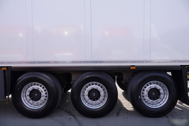 Schmitz / CHŁODNIA / 2021 ROK / OŚ PODNOSZONA / KOSZ NA PALETY / AGREGAT CARRIER VECTOR 1550  zdjęcie 24