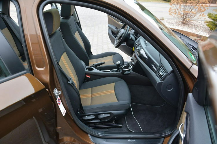 X1 sDrive Sport Line Panorama Klimatronic Relingi Parktronic ASO BMW zdjęcie 16