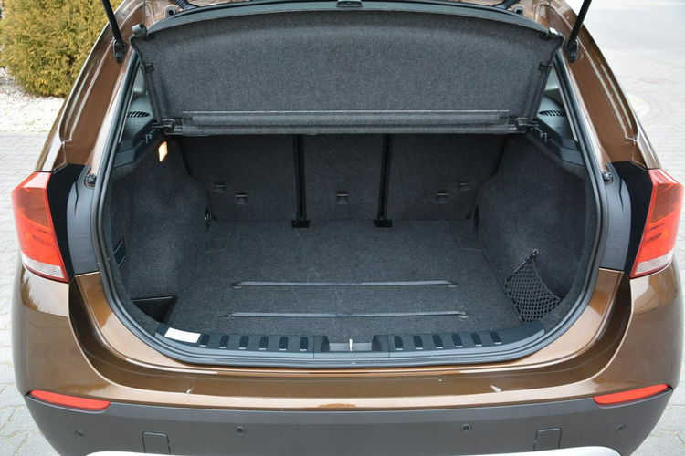 X1 sDrive Sport Line Panorama Klimatronic Relingi Parktronic ASO BMW zdjęcie 31