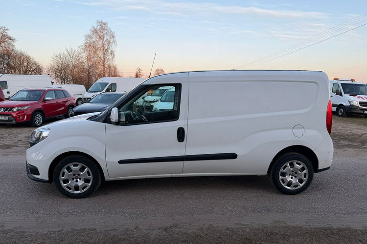 Fiat Doblo Automat Maxi 1.6 Multijet Dualogic 90KM zdjęcie 2