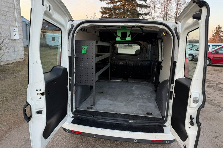 Fiat Doblo Automat Maxi 1.6 Multijet Dualogic 90KM zdjęcie 20