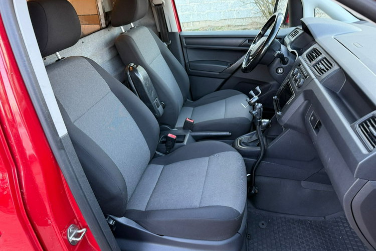 Volkswagen Caddy 2.0 TDI Maxi długi Automat Klimatyzacja podgrzewane siedzenia zdjęcie 9