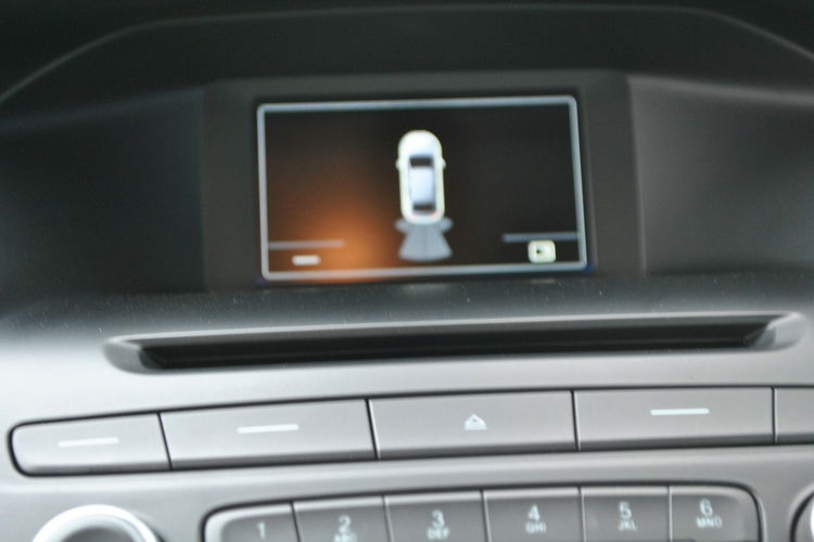 Focus Hatchback GoldX 1, 5TDCi ASO Forda Gwarancja nowy rozrząd zdjęcie 18