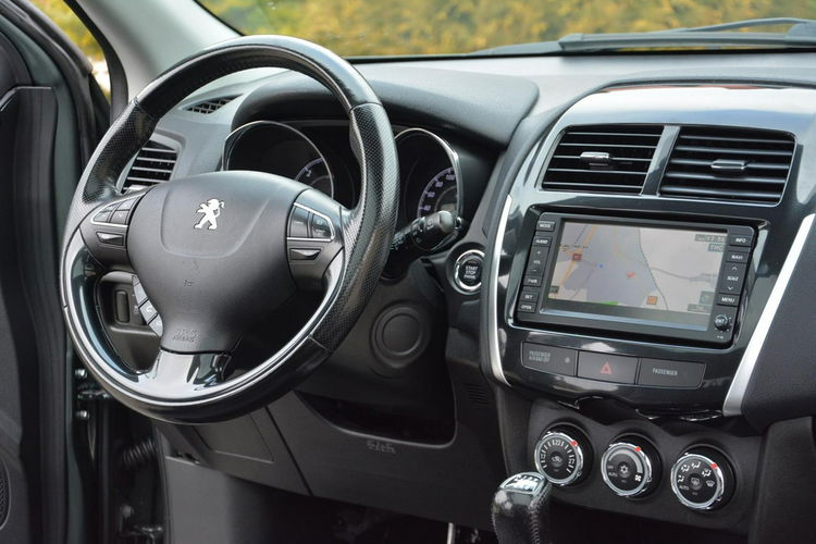 4008 Panorama 4x4 Skóry Ledy Kamera Navi Xenon Keyless Go Aso Peugeot zdjęcie 21