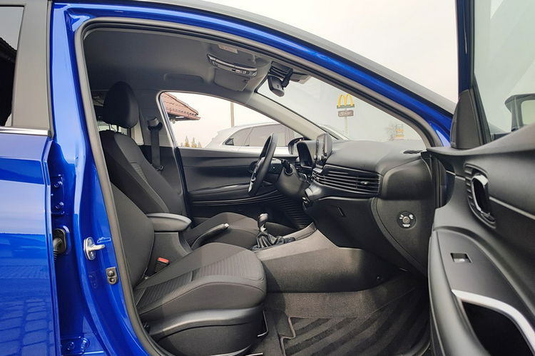 Hyundai i20 1.2 + 26047 km zdjęcie 18