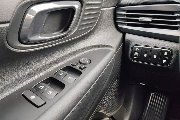 Hyundai i20 1.2 + 26047 km zdjęcie 20