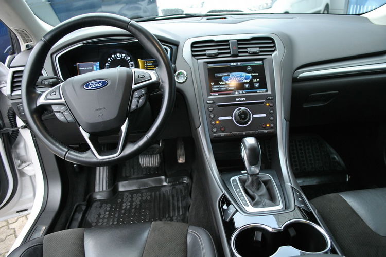 Mondeo Titanium 2.0Hybrid 187KM eCVT ASO Forda zdjęcie 13