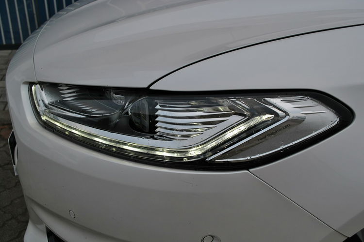 Mondeo Titanium 2.0Hybrid 187KM eCVT ASO Forda zdjęcie 24