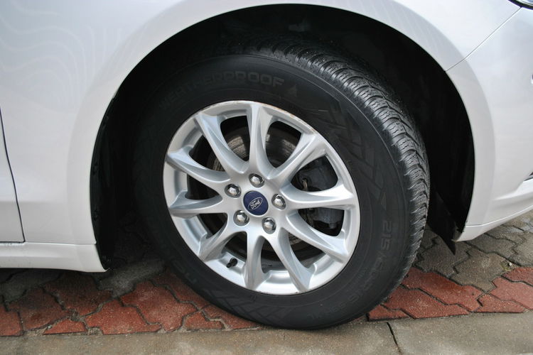 Mondeo Titanium 2.0Hybrid 187KM eCVT ASO Forda zdjęcie 29