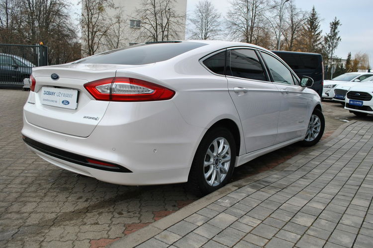 Mondeo Titanium 2.0Hybrid 187KM eCVT ASO Forda zdjęcie 8