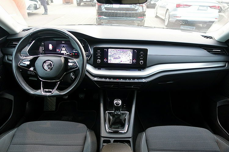 Skoda Octavia VIRTUAL COCPIT+Led+Podgrze.P.Szyba+ACC GWARANCJA 1wł Kraj Bezwyp F23% 4x2 zdjęcie 11