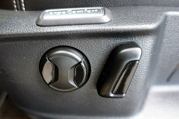 Volkswagen Passat 2.0TSi Skóra+Navi+ACC+LED 3Lata GWARANCJA 1wł Kraj Bezwypadkowy F23% 4x2 zdjęcie 16