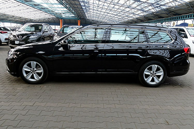 Volkswagen Passat 2.0TSi Skóra+Navi+ACC+LED 3Lata GWARANCJA 1wł Kraj Bezwypadkowy F23% 4x2 zdjęcie 4