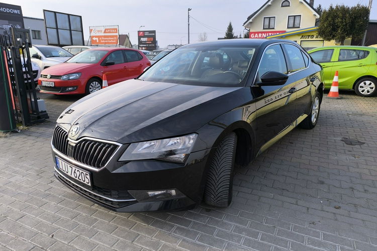 Skoda Superb 1.6 TDi 120KM Skóra Automat zdjęcie 10