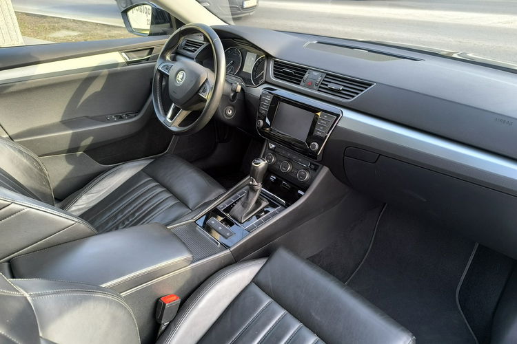 Skoda Superb 1.6 TDi 120KM Skóra Automat zdjęcie 22